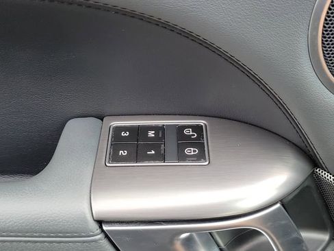 Used 2015 Land Rover Range Rover Sport HSE AWD/4WD image 30
