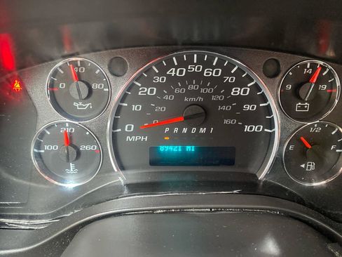 Used 2020 Chevrolet Express 2500 w/ Driver Convenience Package RWD image 14