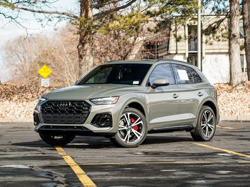 Used 2025 Audi Q5 Prestige image 1