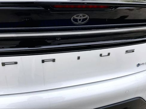 New 2026 Toyota Prius Plug-In Hybrid image 15