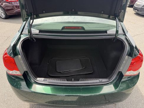 Used 2014 Chevrolet Cruze LTZ image 11