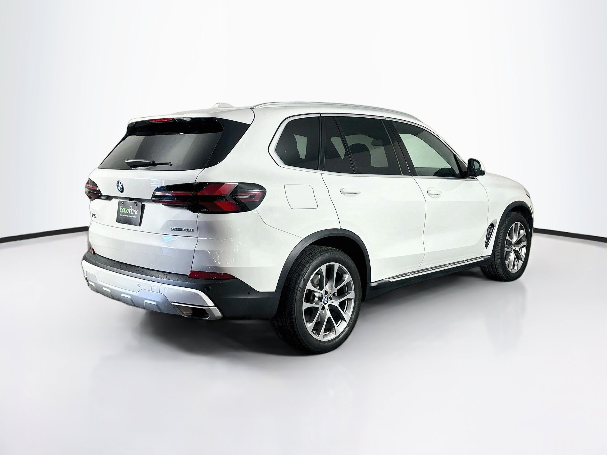 Used 2026 BMW X5 xDrive40i AWD/4WD image 9