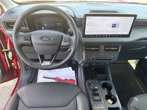 Used 2025 Ford Maverick Tremor AWD/4WD image 18