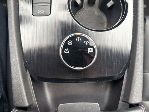 Certified 2023 Nissan Rogue SV w/ SV Premium B Package image 16