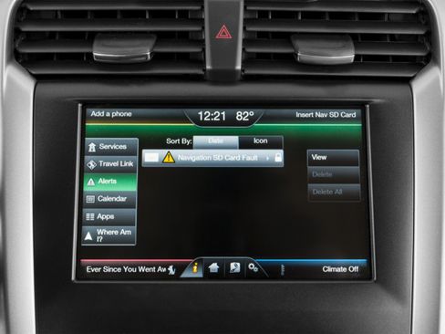 Used 2016 Ford Fusion Energi Titanium FWD image 18