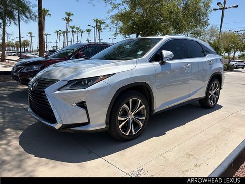 Used 2017 Lexus RX 350 FWD w/ Premium Package image 2