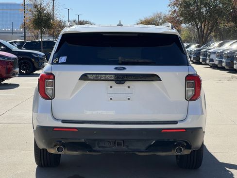 Used 2022 Ford Explorer ST-Line w/ Class IV Trailer Tow Package image 8