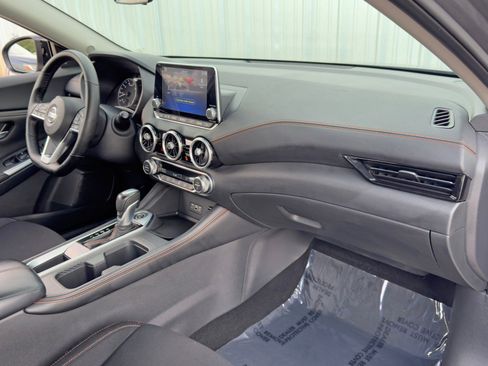 Used 2021 Nissan Sentra SR image 13