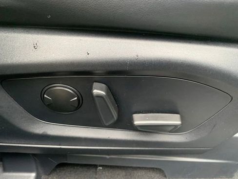 Certified 2025 Ford Explorer ST-Line image 14