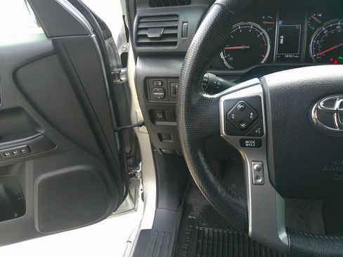 Used 2023 Toyota 4Runner Limited image 20