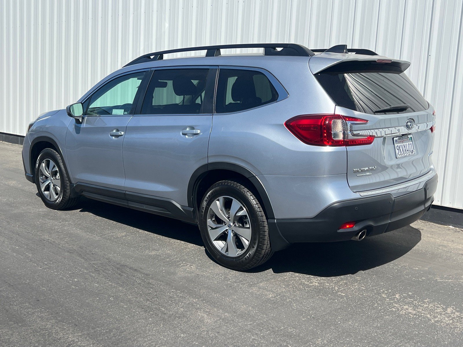 Used 2024 Subaru Ascent Premium w/ Convenience Package AWD/4WD image 4
