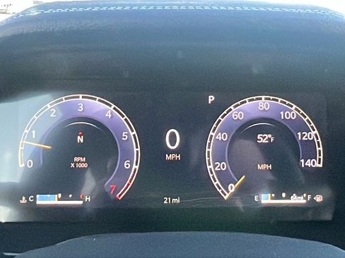 New 2025 Jeep Grand Cherokee Limited w/ Trailer Tow Package image 29