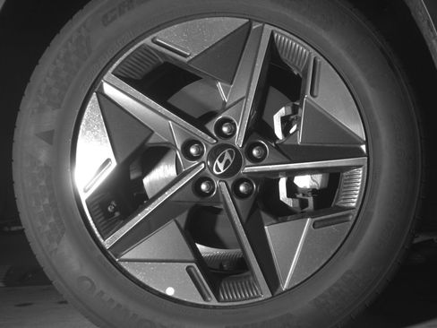 Used 2025 Hyundai Tucson SEL image 13