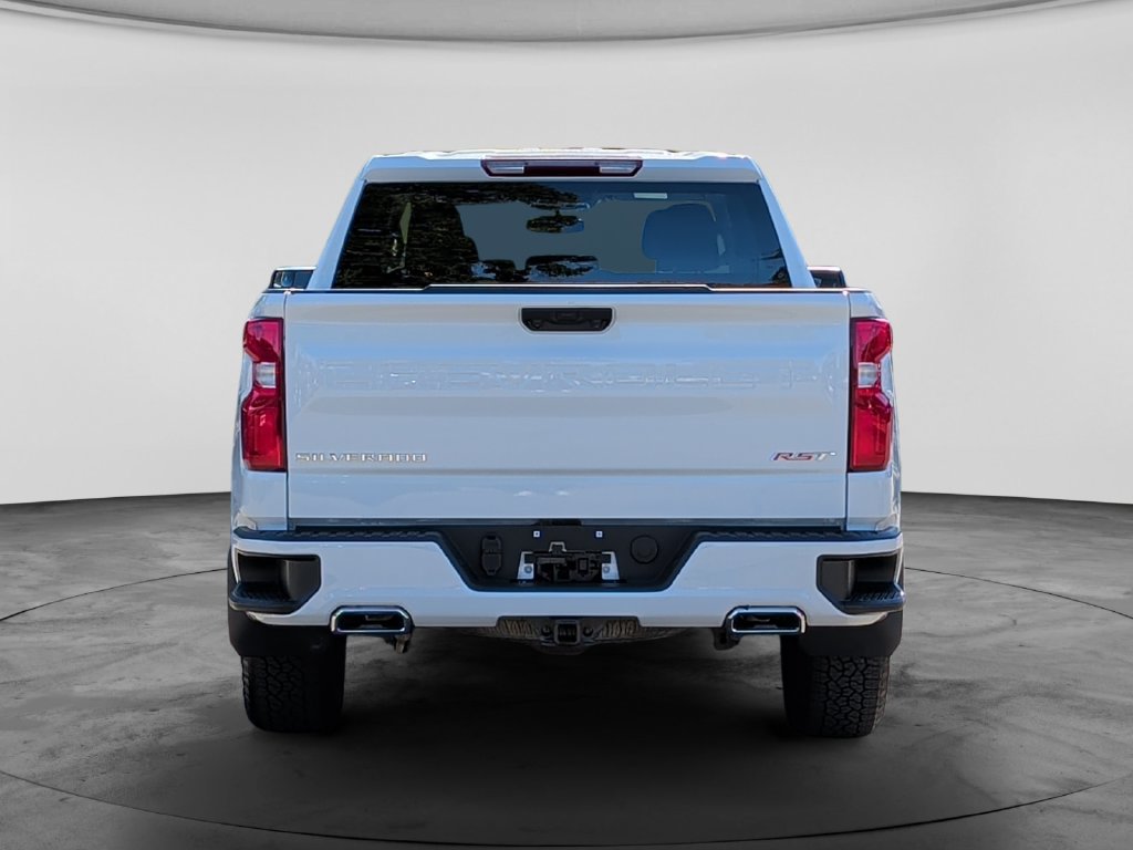 Used 2024 Chevrolet Silverado 1500 RST w/ Z71 Off-Road Package AWD/4WD image 6