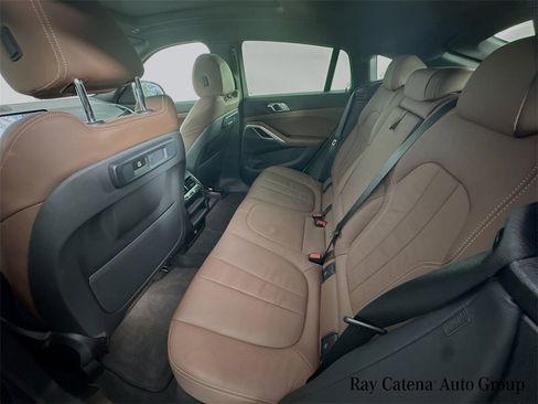 Used 2022 BMW X6 xDrive40i image 25