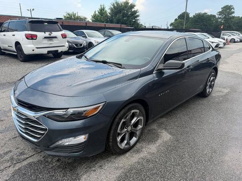 Used 2020 Chevrolet Malibu LT FWD image 1