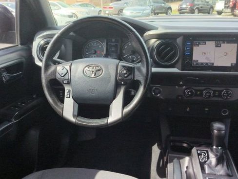 Used 2016 Toyota Tacoma TRD Sport w/ Towing Package image 20