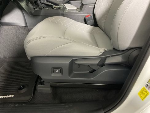 New 2026 Toyota Tacoma SR5 AWD/4WD image 21