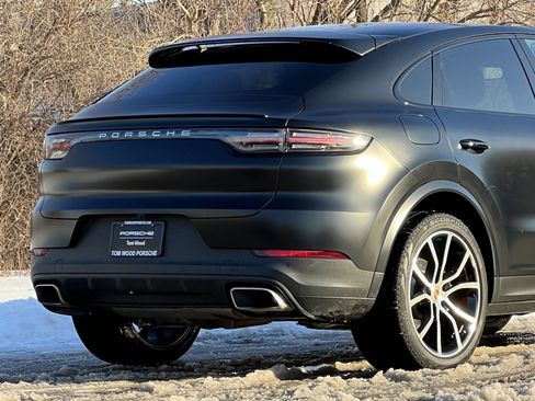 Certified 2021 Porsche Cayenne Coupe image 9