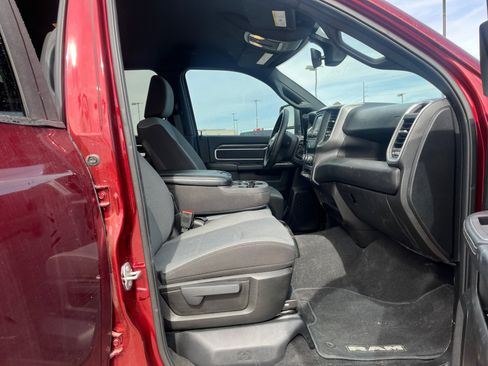 Used 2024 RAM 2500 Big Horn w/ Cold Weather Group AWD/4WD image 19