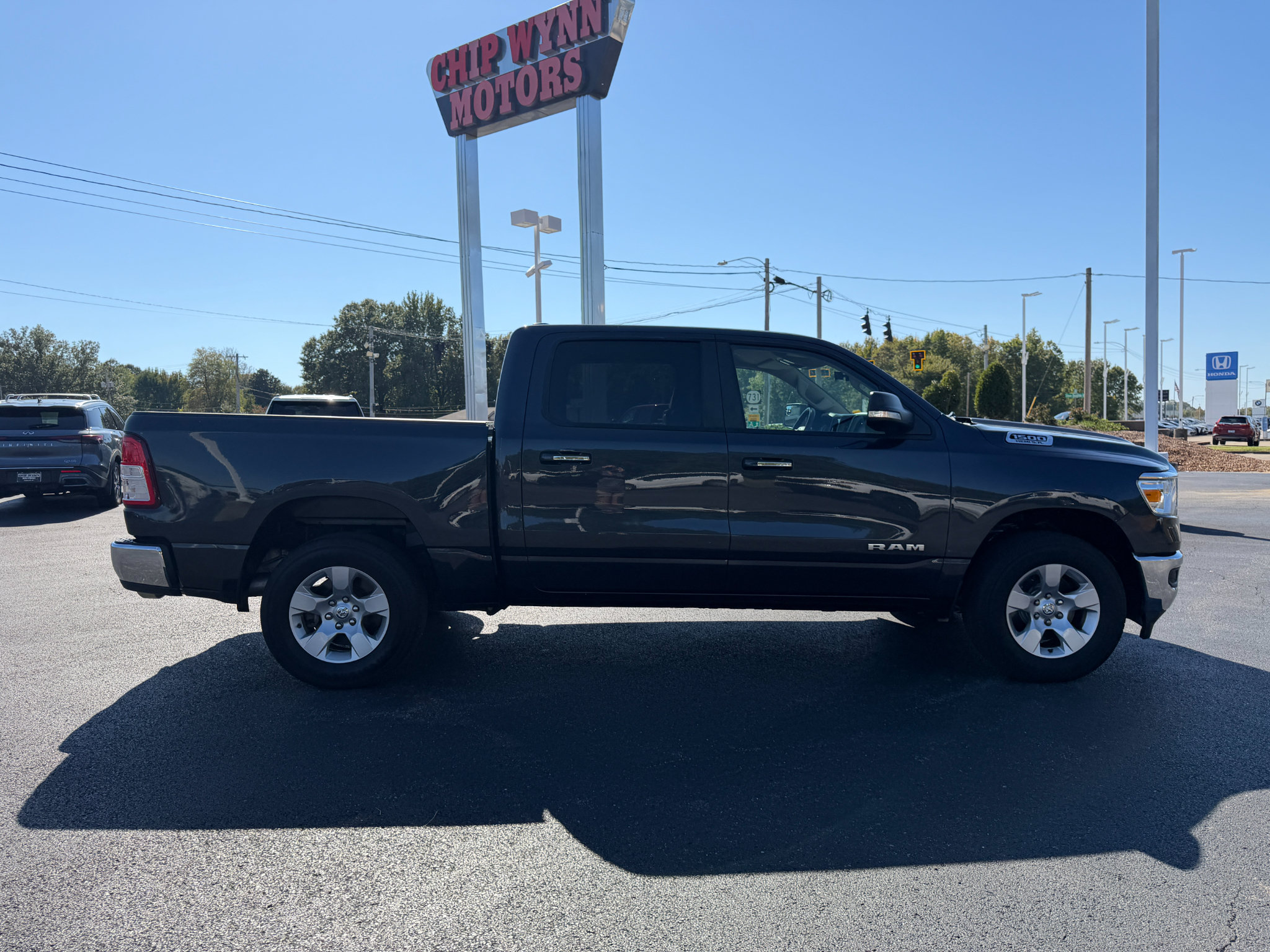 Used 2020 RAM 1500 Big Horn AWD/4WD image 8
