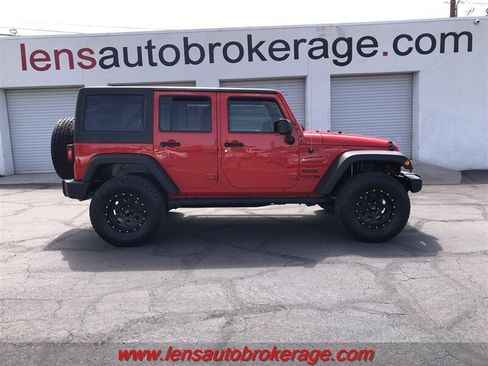 Used 2018 Jeep Wrangler Unlimited Sport S AWD/4WD image 1