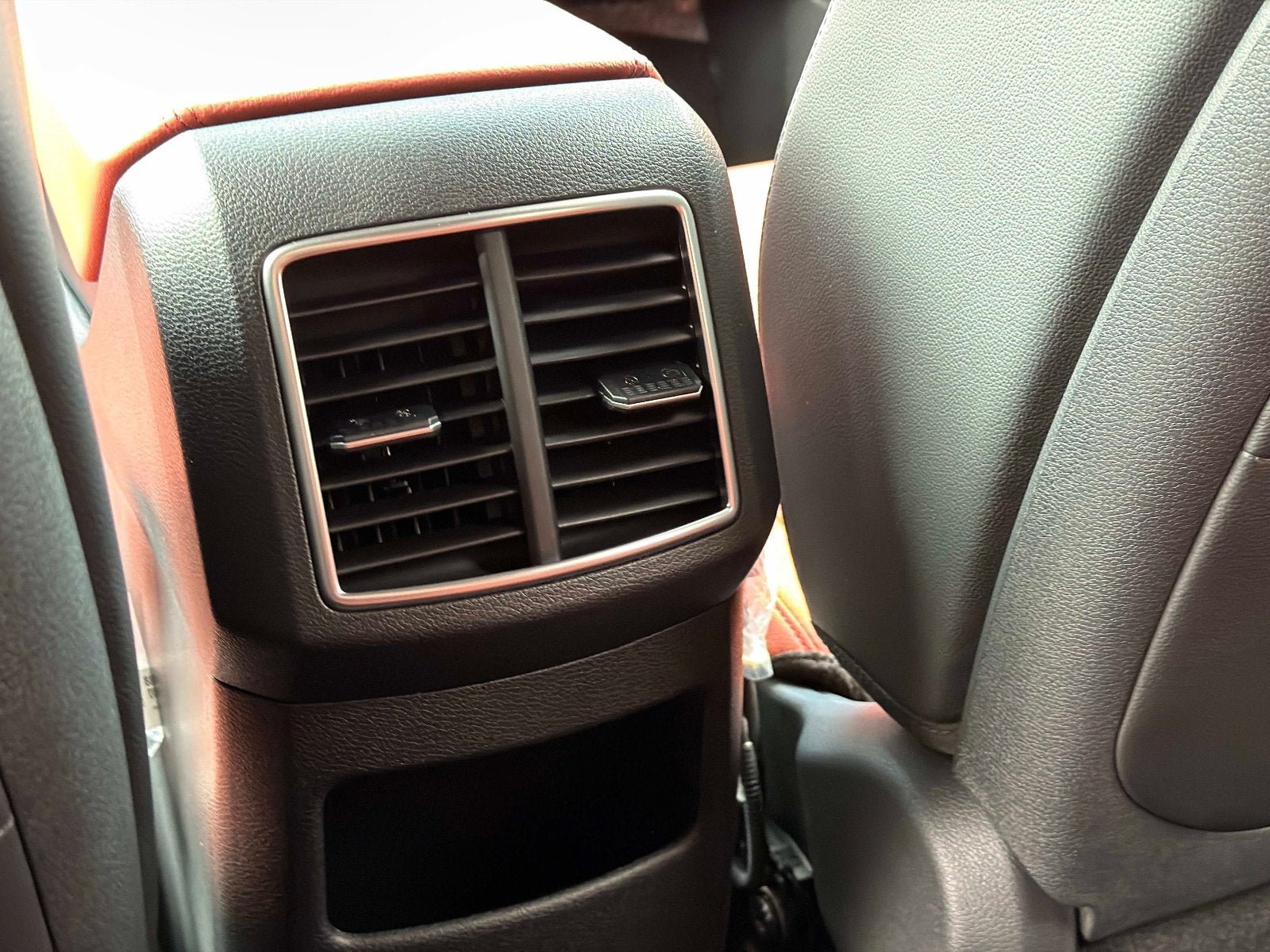 New 2026 Kia Sportage SX FWD image 13