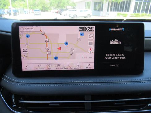 Used 2023 INFINITI QX60 Luxe FWD image 30