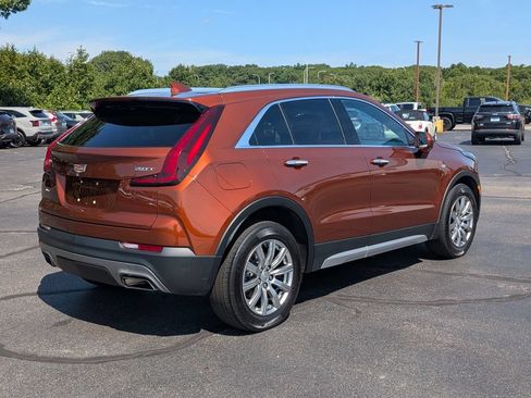 Used 2019 Cadillac XT4 Premium Luxury AWD/4WD image 3