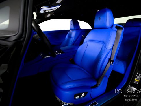 New 2025 Rolls-Royce Spectre Black Badge w/ Spectre Enhancement Package image 13