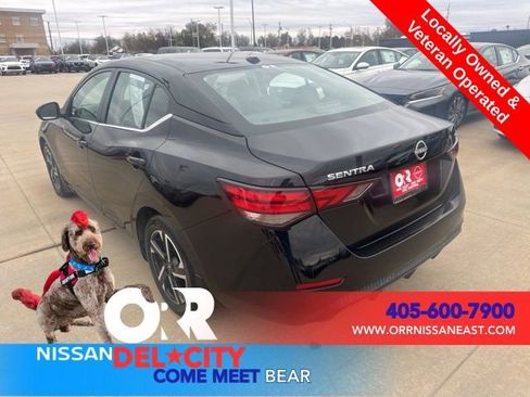 Used 2024 Nissan Sentra SV image 3