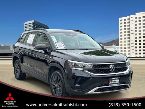 Used 2022 Volkswagen Taos S FWD image 1