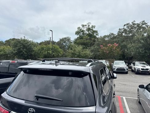 Used 2026 Toyota Sequoia Capstone AWD/4WD image 11