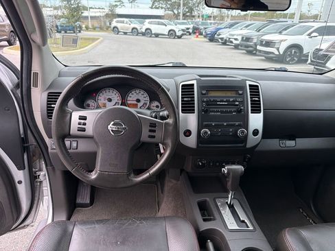 Used 2010 Nissan Frontier PRO-4X w/ Pro-4x Value Truck Pkg image 25