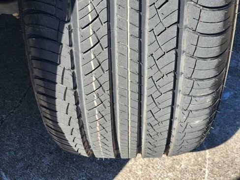 Used 2017 Ford F150 XL w/ Equipment Group 101A Mid RWD image 11