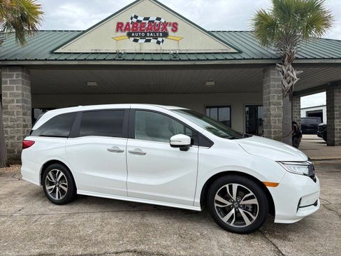 Used 2022 Honda Odyssey Touring image 3