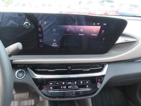 Used 2024 Buick Envista Avenir FWD image 25