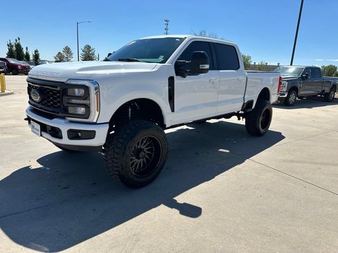 Used 2024 Ford F250 Lariat w/ Sport Appearance Package AWD/4WD image 33