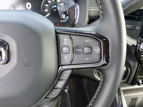 New 2026 RAM 2500 Limited AWD/4WD image 19