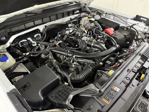 Used 2022 Ford Bronco Wildtrak image 13