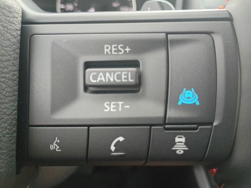 New 2026 Nissan Rogue SV image 12