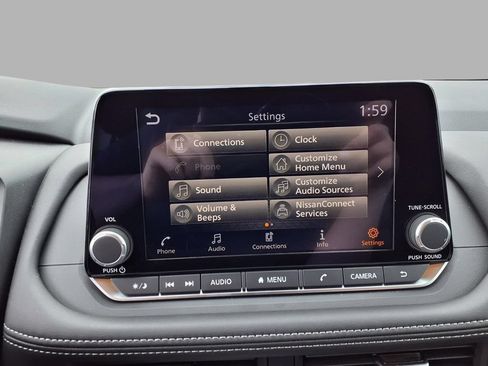 Used 2026 Nissan Rogue SV w/ Cold Weather Package FWD image 7