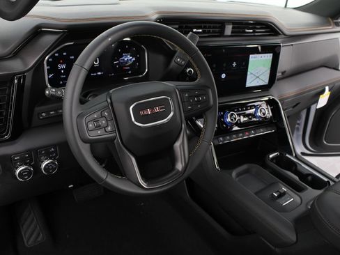 New 2026 GMC Sierra 3500 AT4 w/ Technology Package AWD/4WD image 11