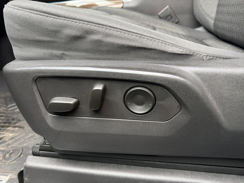 Used 2023 Chevrolet Silverado 1500 LT Trail Boss w/ Protection Package image 12