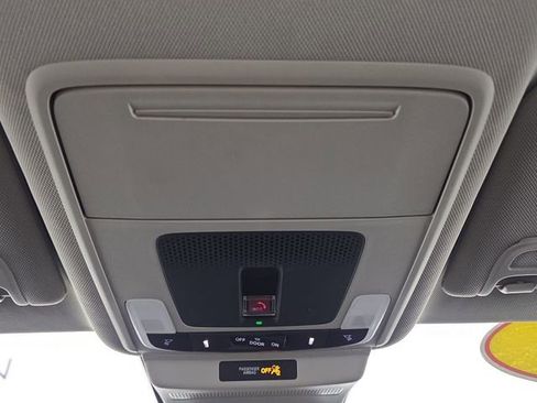 Used 2023 Honda Accord LX image 24