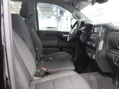 Used 2024 Chevrolet Silverado 2500 Custom w/ Custom Value Package AWD/4WD image 27