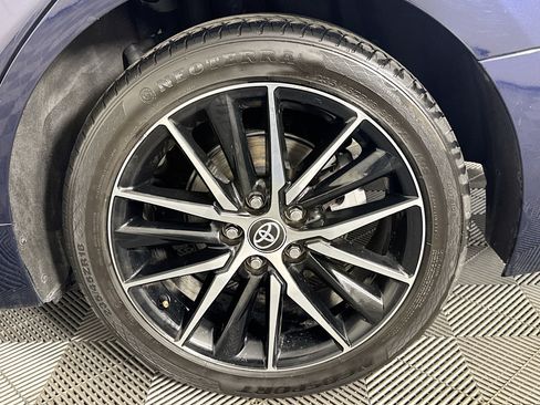 Used 2021 Toyota Camry SE FWD image 34