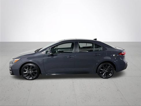 Used 2024 Toyota Corolla XSE FWD image 9