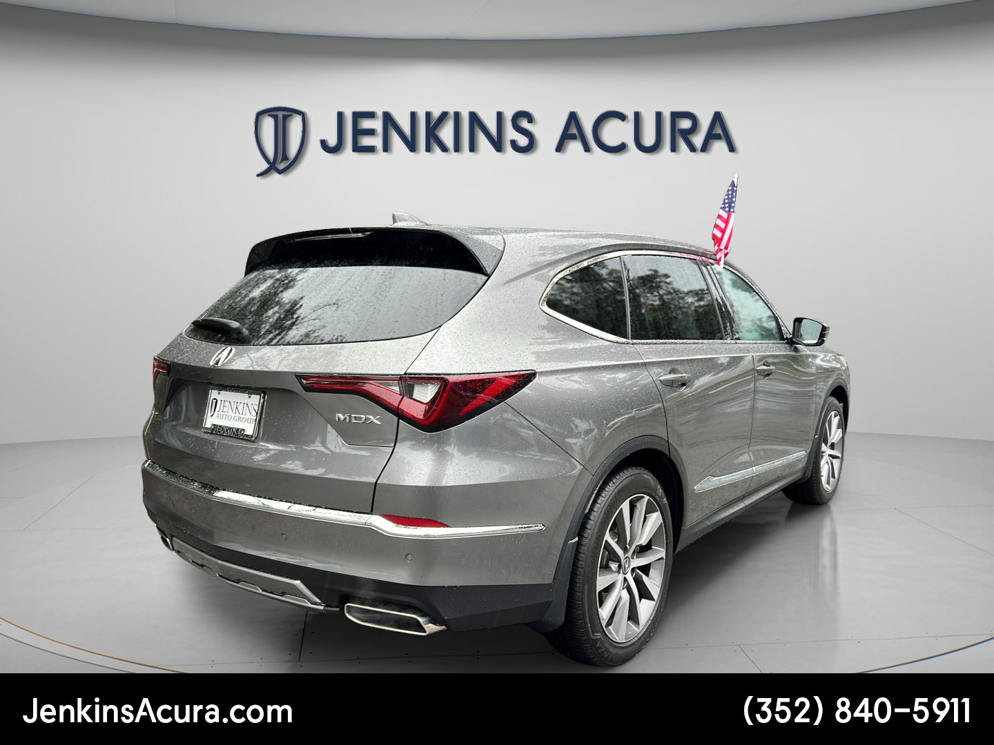 Used 2025 Acura MDX w/ Technology Package FWD image 3