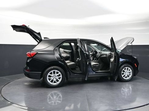 Used 2024 Chevrolet Equinox LT AWD/4WD image 40
